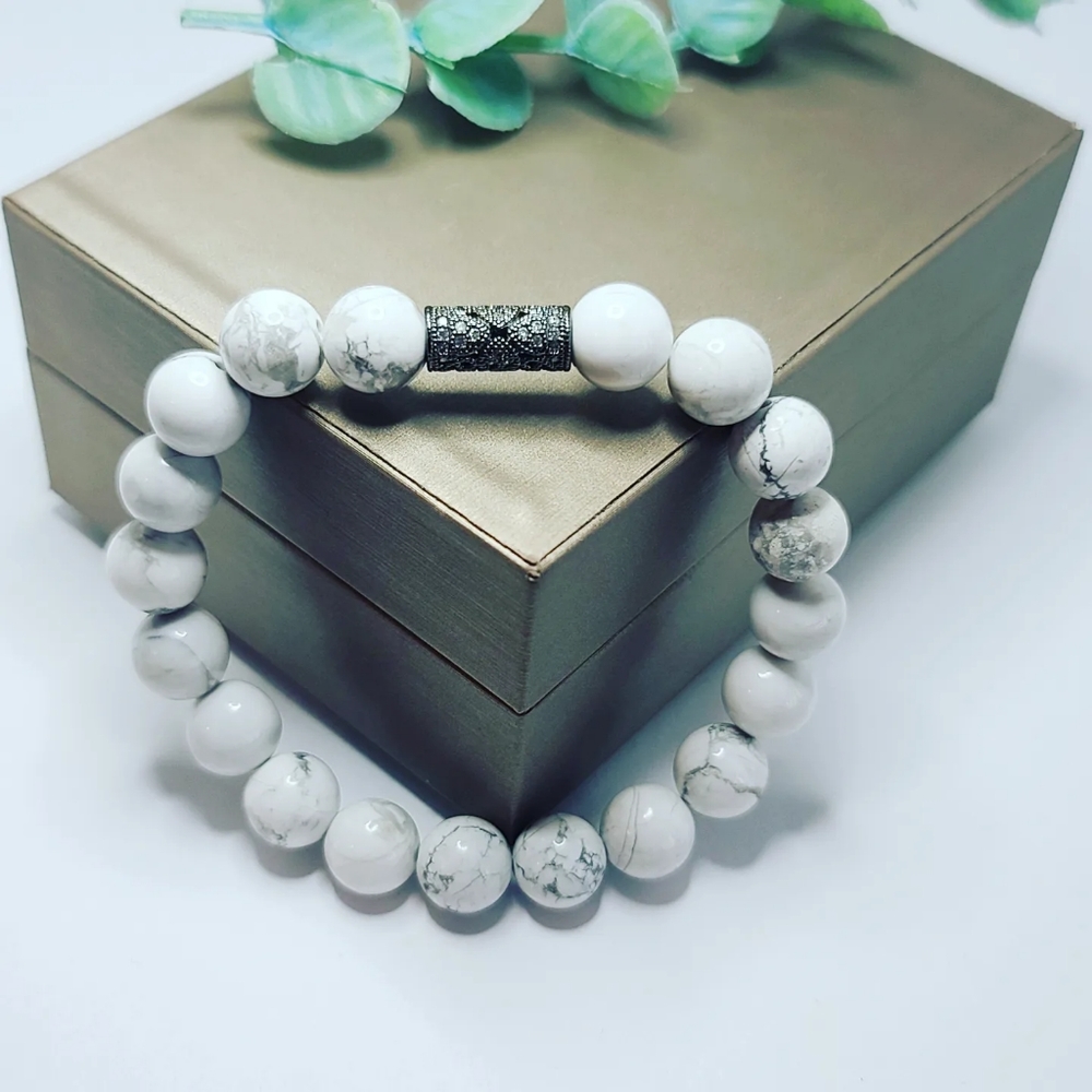 Howlite bracelet - Picture 3 of 5